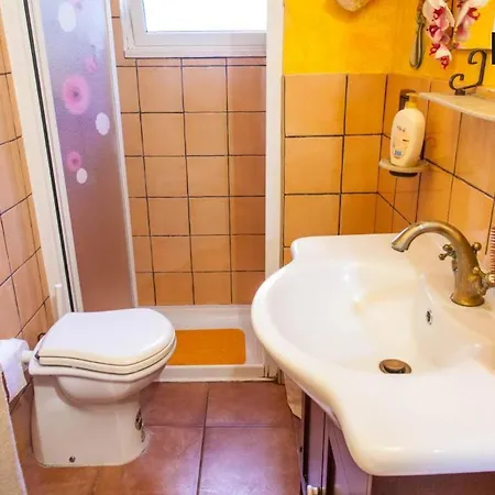 La Casetta Gialla Di Edoardo Apartmán